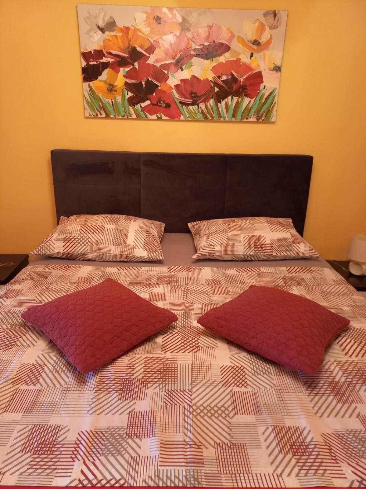 Apartmani Corleone Bilice Buitenkant foto
